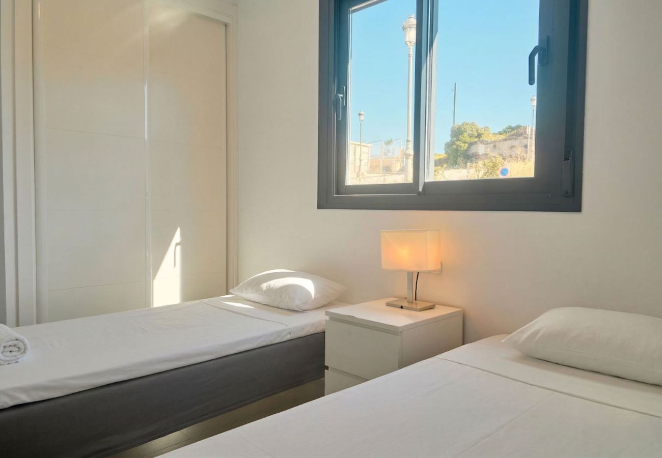 Apartamento en Nerja - Penthouse Balcon del Mar D4: 3 Terrazas y Piscina Climatizada en Nerja