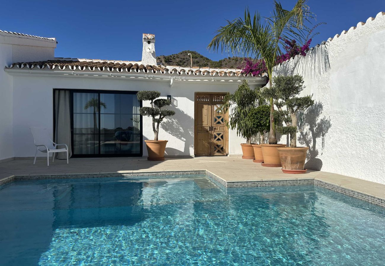 Villa en Nerja - Villa Jackson (La Casita): Villa con Piscina Privada en Fuente del Badén, Nerja