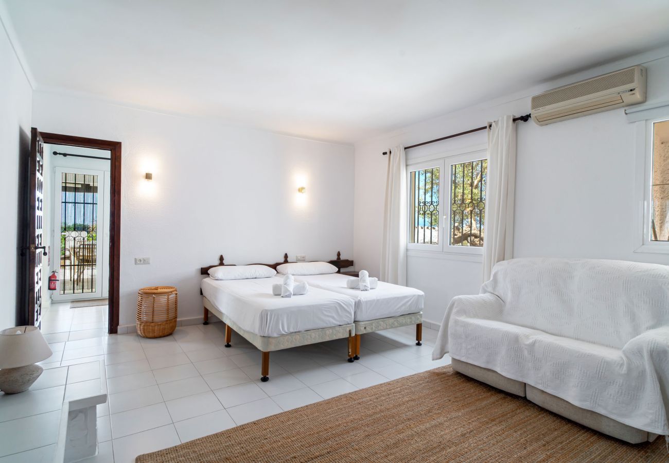Villa en Nerja - Villa La Casita: Villa con Piscina Privada en Fuente del Badén, Nerja