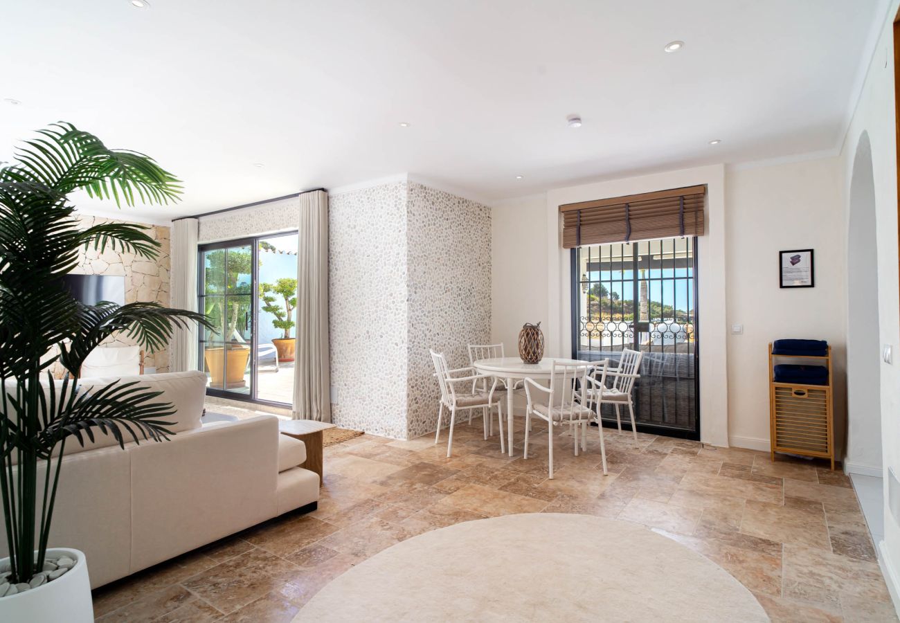 Villa en Nerja - Villa La Casita: Villa con Piscina Privada en Fuente del Badén, Nerja