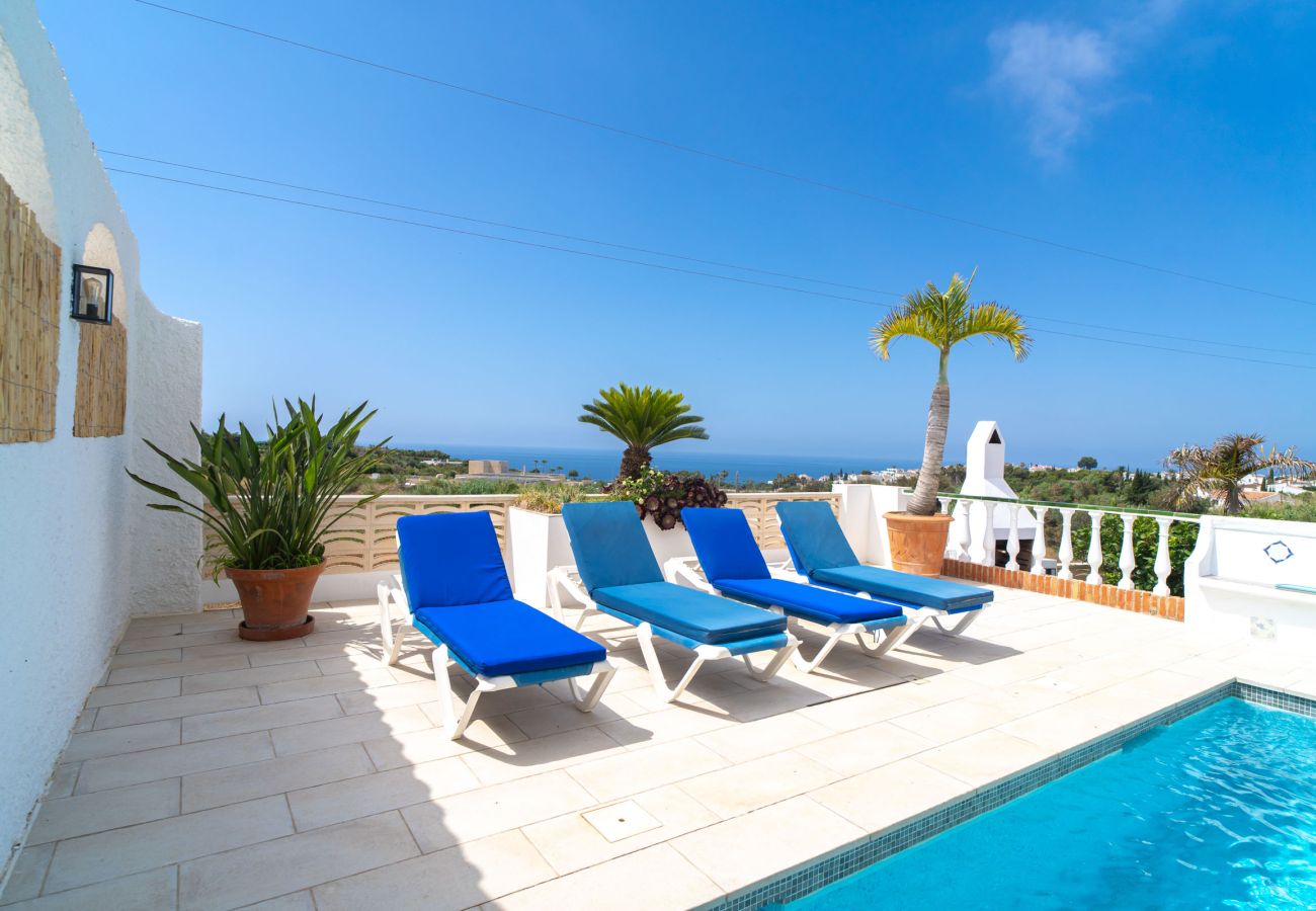 Villa en Nerja - Villa La Casita: Villa con Piscina Privada en Fuente del Badén, Nerja