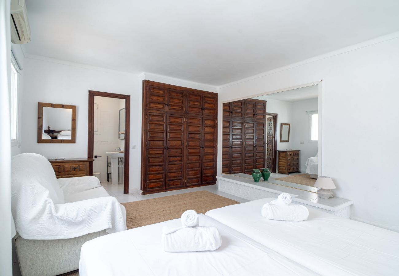 Villa en Nerja - Villa La Casita: Villa con Piscina Privada en Fuente del Badén, Nerja