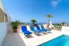 Villa en Nerja - Villa La Casita: Villa con Piscina Privada en Fuente del Badén, Nerja