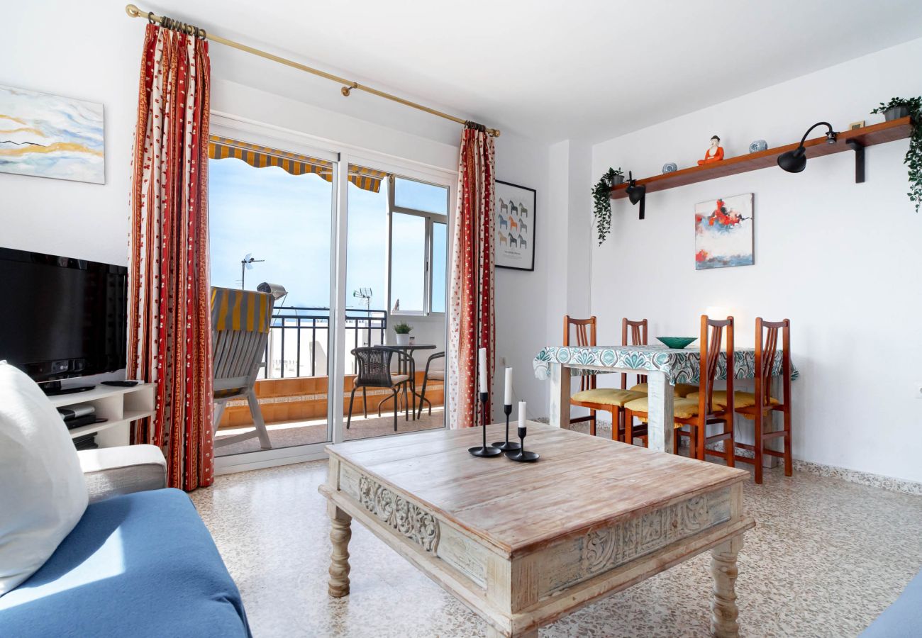 Apartamento en Nerja - Albaida II 2B: Apartamento con Orientación Sur y Vistas al Mar, Playa Torrecilla Nerja