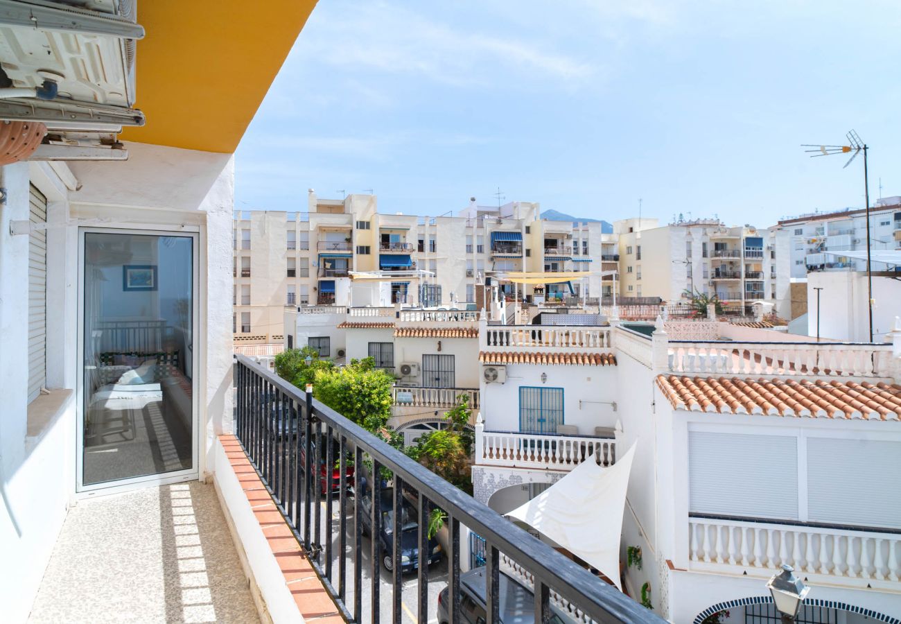 Apartamento en Nerja - Albaida II 2B: Apartamento con Orientación Sur y Vistas al Mar, Playa Torrecilla Nerja