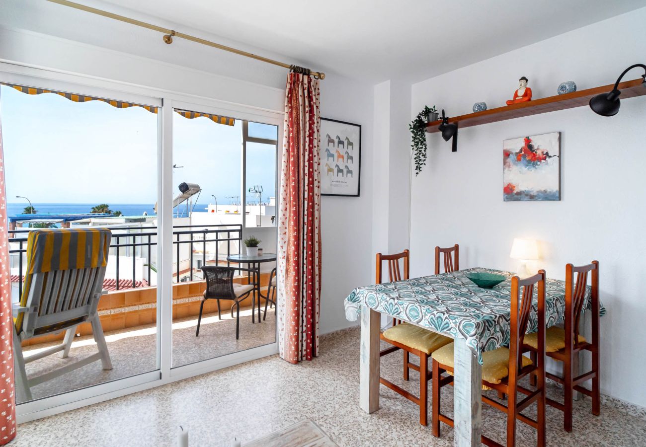 Apartamento en Nerja - Albaida II 2B: Apartamento con Orientación Sur y Vistas al Mar, Playa Torrecilla Nerja