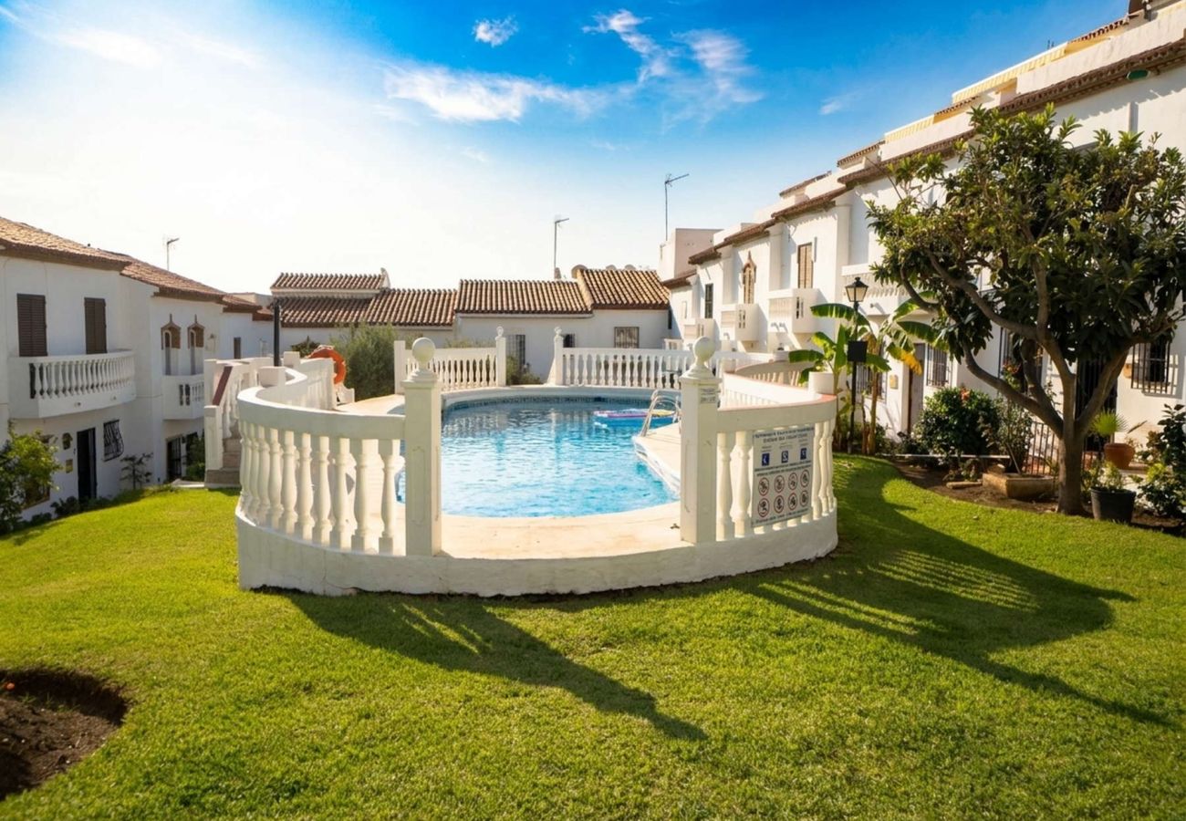 Apartamento en Nerja - Hacienda 23 4A by Casasol