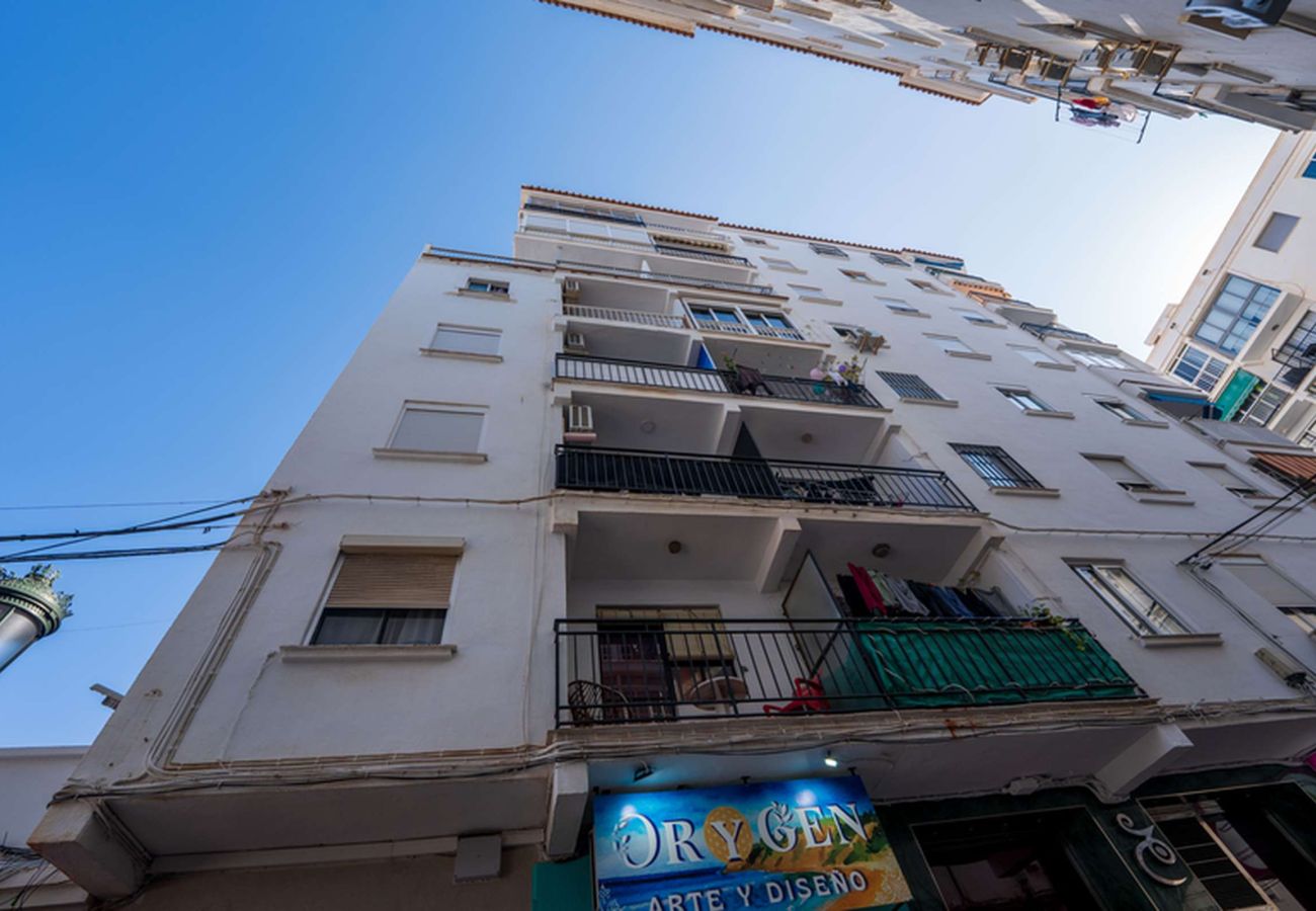 Apartamento en Nerja - Centro Life 3A: Apartamento en el Centro de Nerja, a 300m del Balcón de Europa