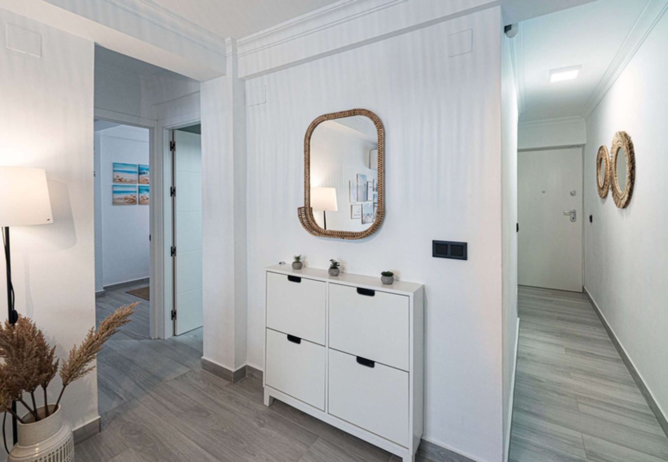 Apartamento en Nerja - Centro Life 3A: Apartamento en el Centro de Nerja, a 300m del Balcón de Europa