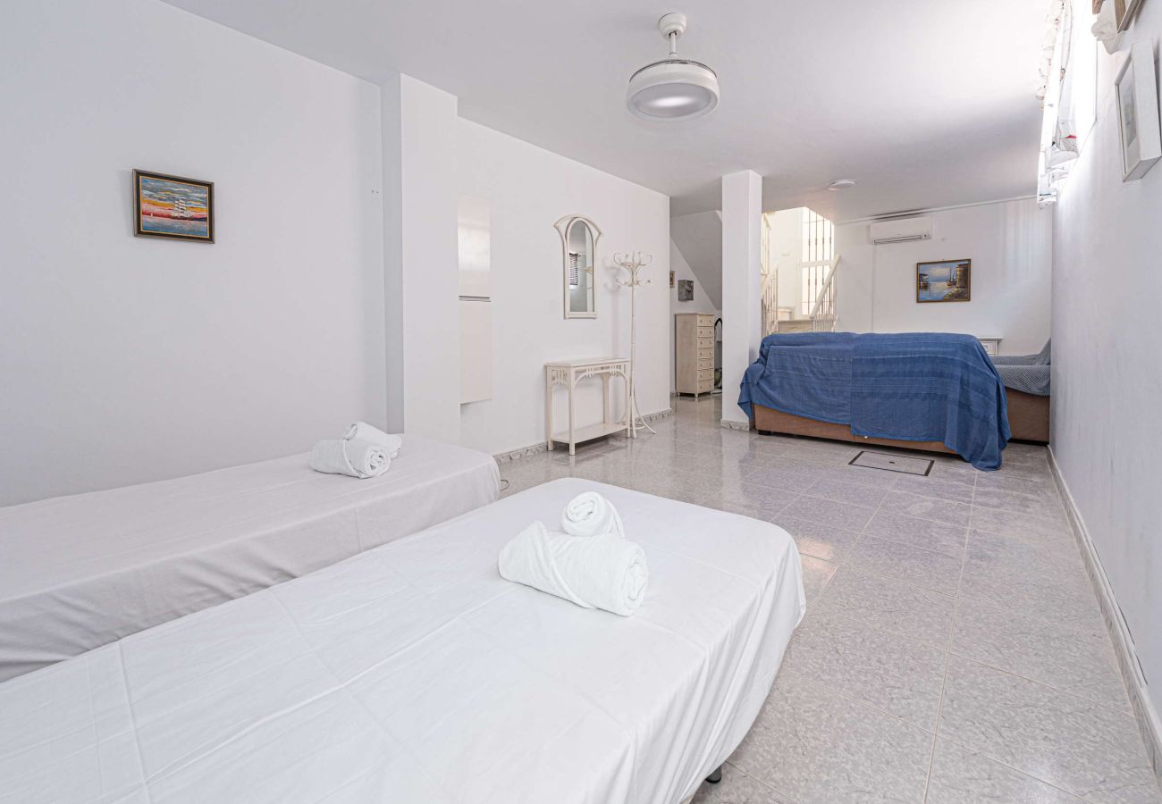 Villa en Nerja - Villa Punta Lara 15: Villa con Piscina Privada para 5 con Vistas al Mar, Nerja