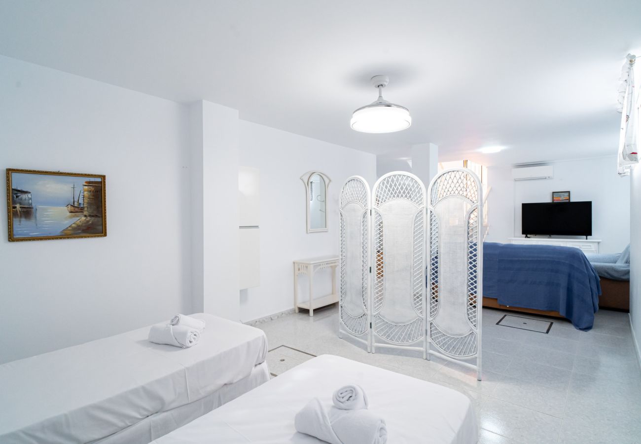 Villa en Nerja - Villa Punta Lara 15: Villa con Piscina Privada para 5 con Vistas al Mar, Nerja