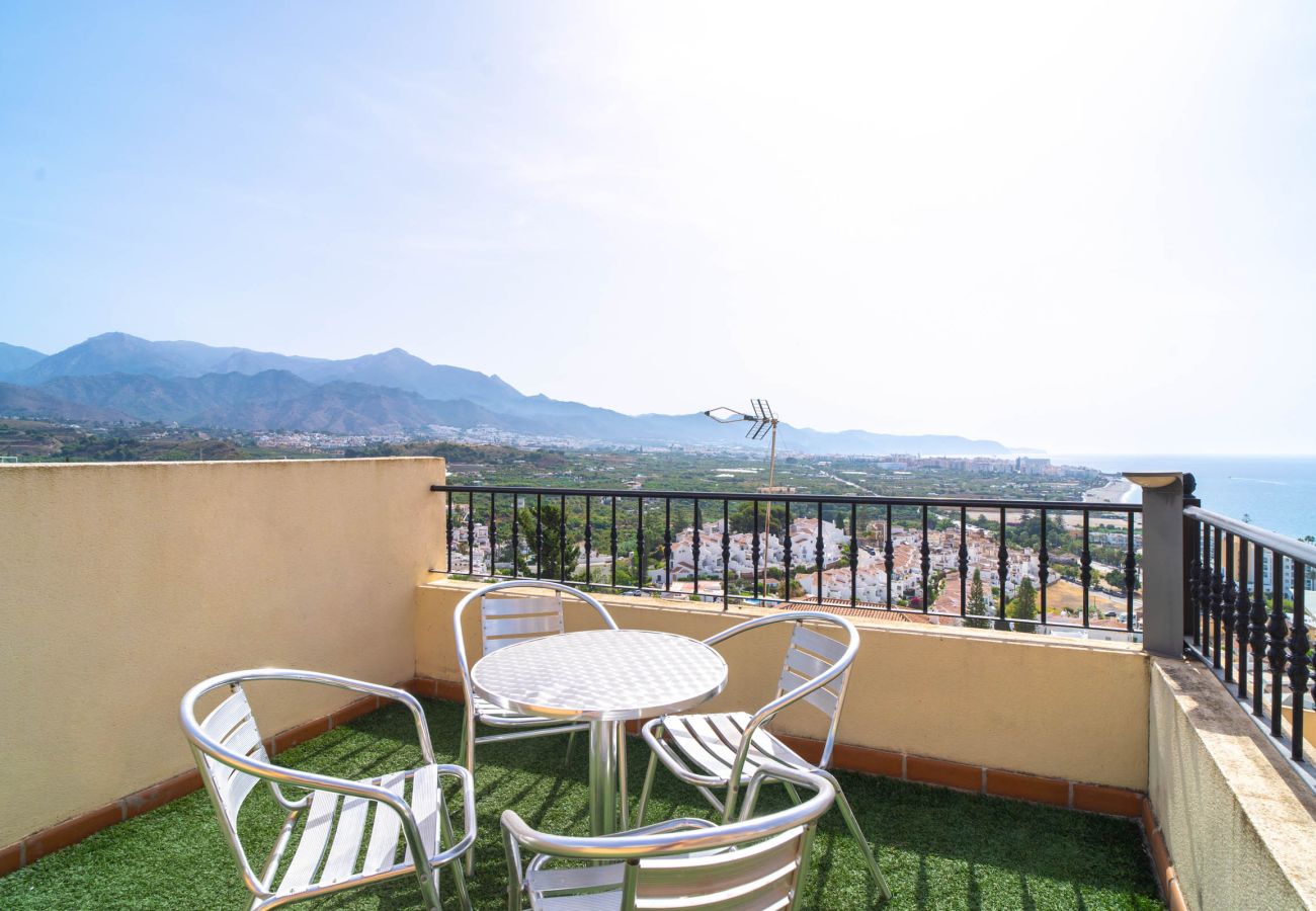 Villa en Nerja - Villa Punta Lara 15: Villa con Piscina Privada para 5 con Vistas al Mar, Nerja