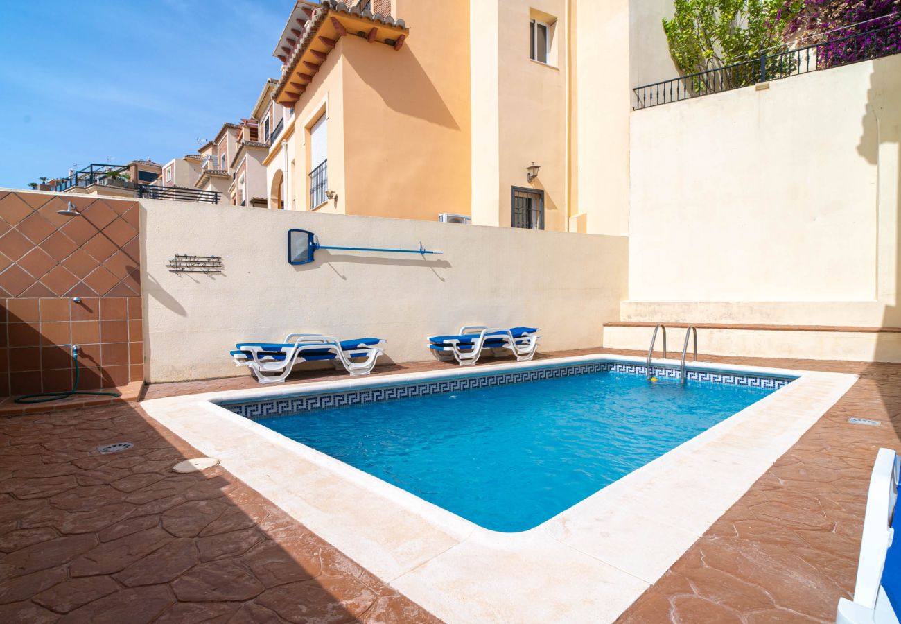 Villa en Nerja - Villa Punta Lara 15: Villa con Piscina Privada para 5 con Vistas al Mar, Nerja