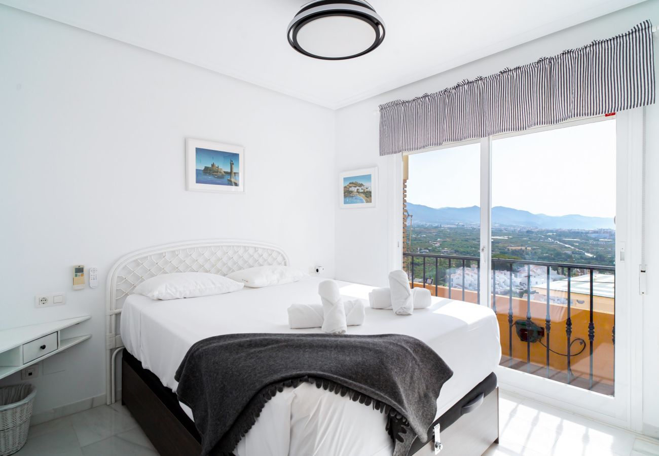 Villa en Nerja - Villa Punta Lara 15: Villa con Piscina Privada para 5 con Vistas al Mar, Nerja