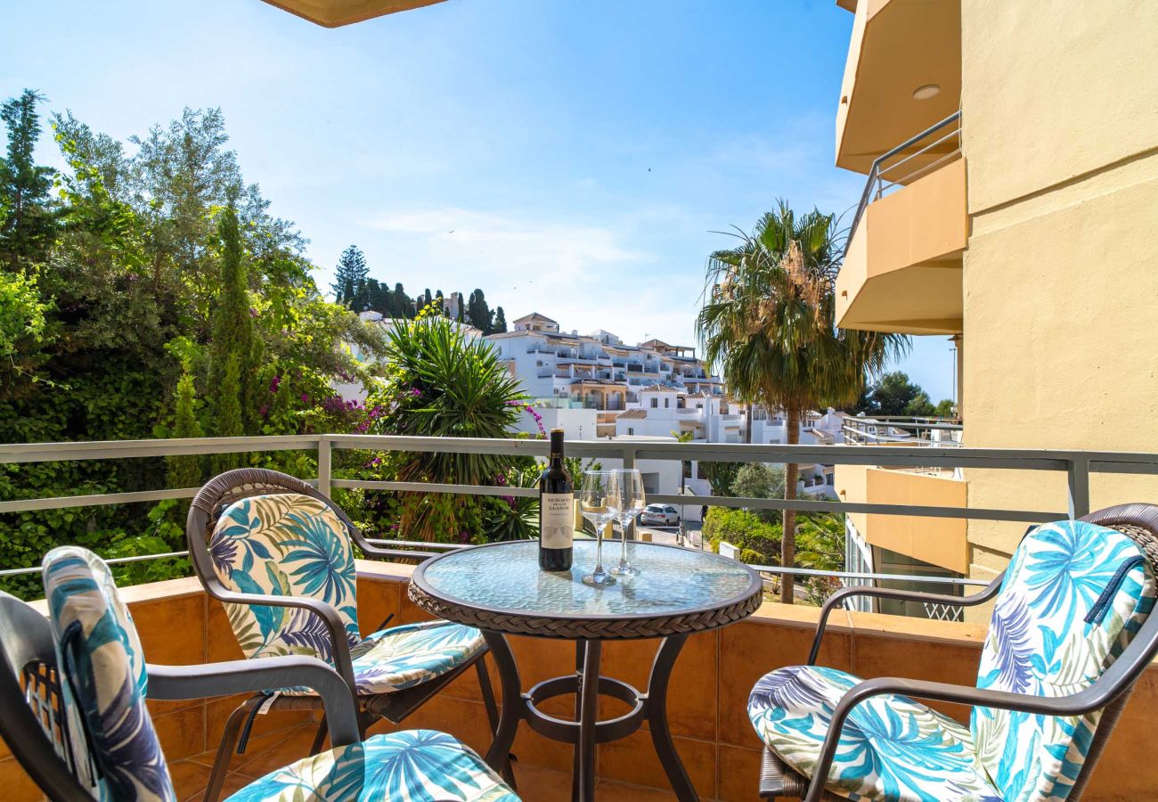 Terraza privada del apartamento familiar Tahiti 2 7, cerca de Playa Burriana.