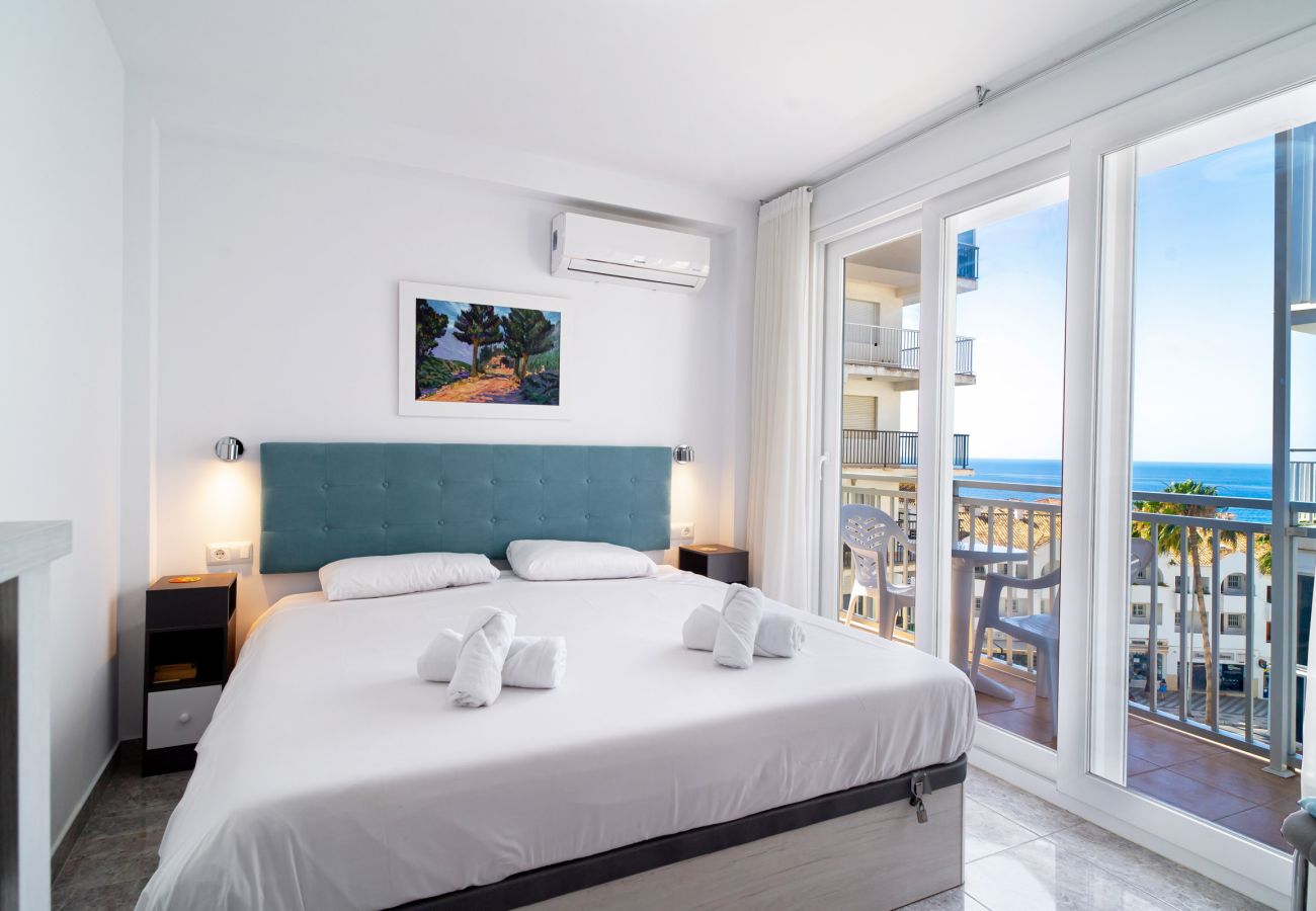 Apartamento en Nerja - Chaparil Seaview - Apartamento para Parejas junto a Playa Torrecilla