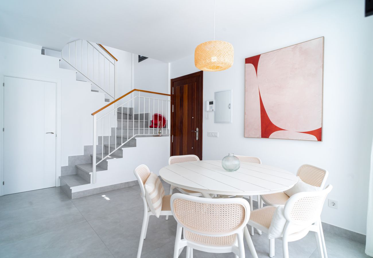 Villa en Nerja - Casa Mezcal - Villa para 4 Personas con Piscina Privada y Jacuzzi en Nerja