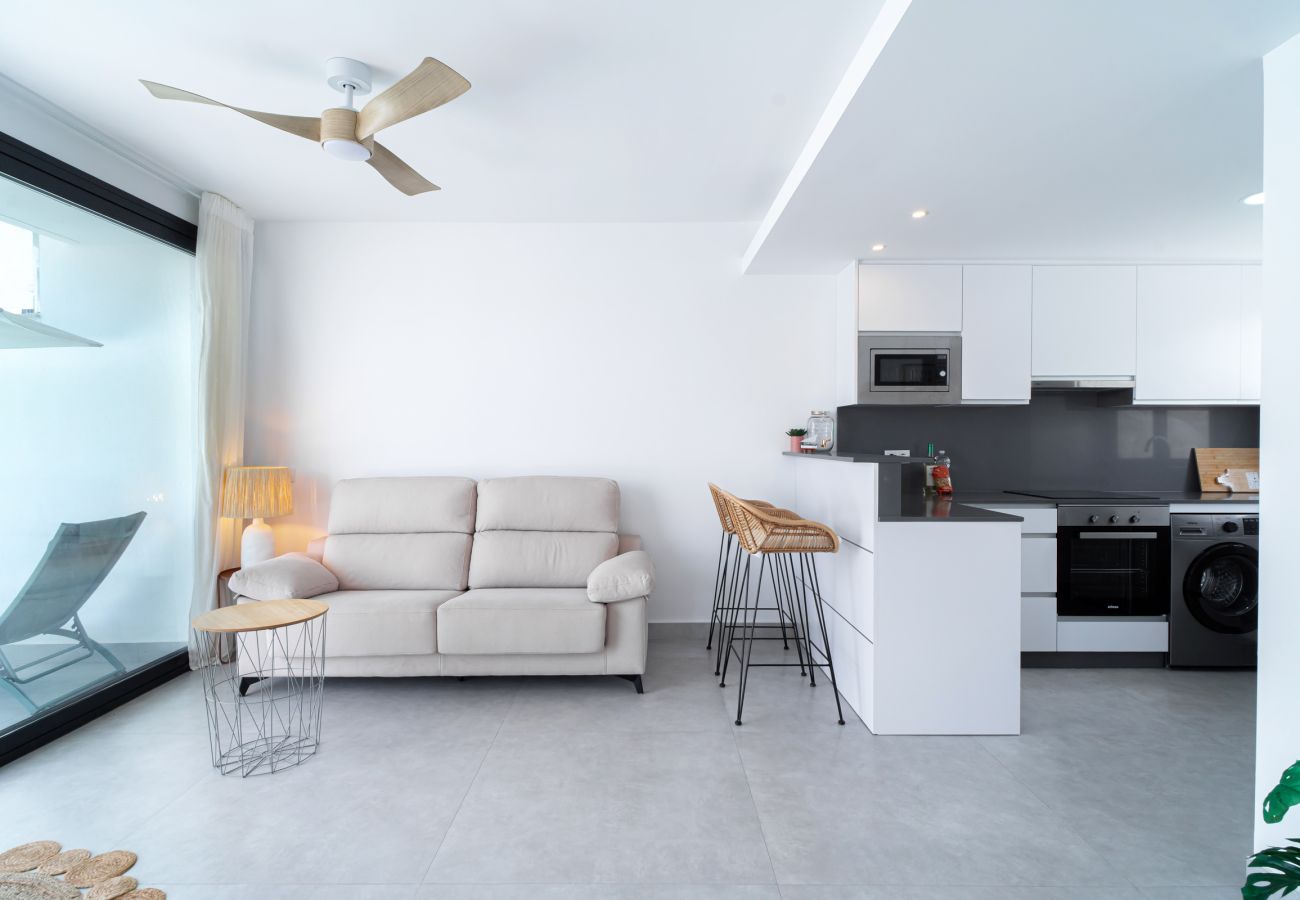 Villa en Nerja - Casa Mezcal - Villa para 4 Personas con Piscina Privada y Jacuzzi en Nerja