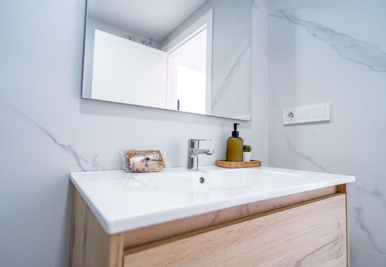 Villa en Nerja - Casa Mezcal - Villa para 4 Personas con Piscina Privada y Jacuzzi en Nerja