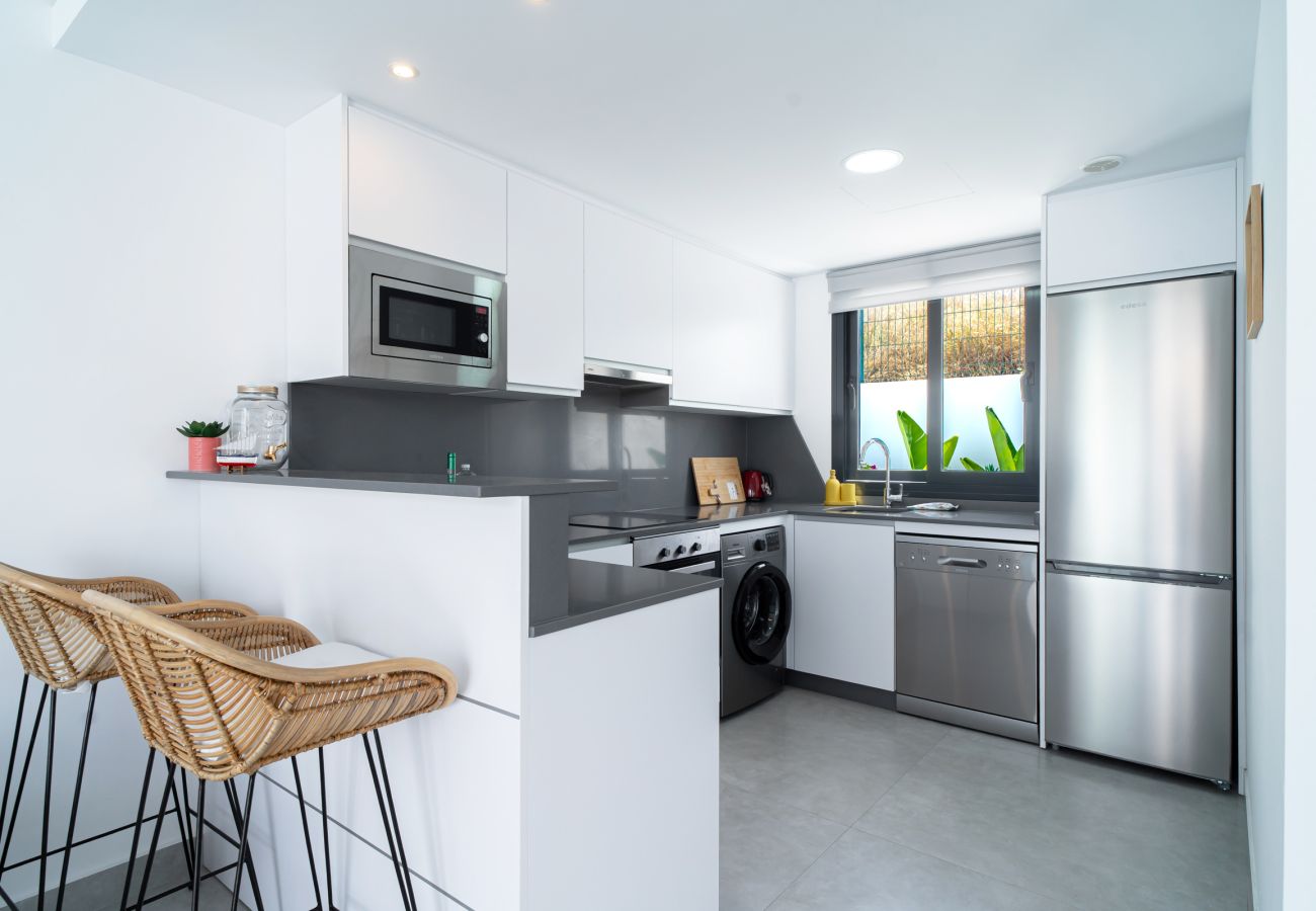 Villa en Nerja - Casa Mezcal - Villa para 4 Personas con Piscina Privada y Jacuzzi en Nerja