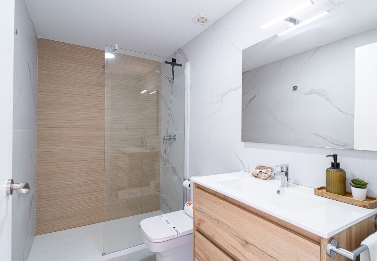 Villa en Nerja - Casa Mezcal - Villa para 4 Personas con Piscina Privada y Jacuzzi en Nerja