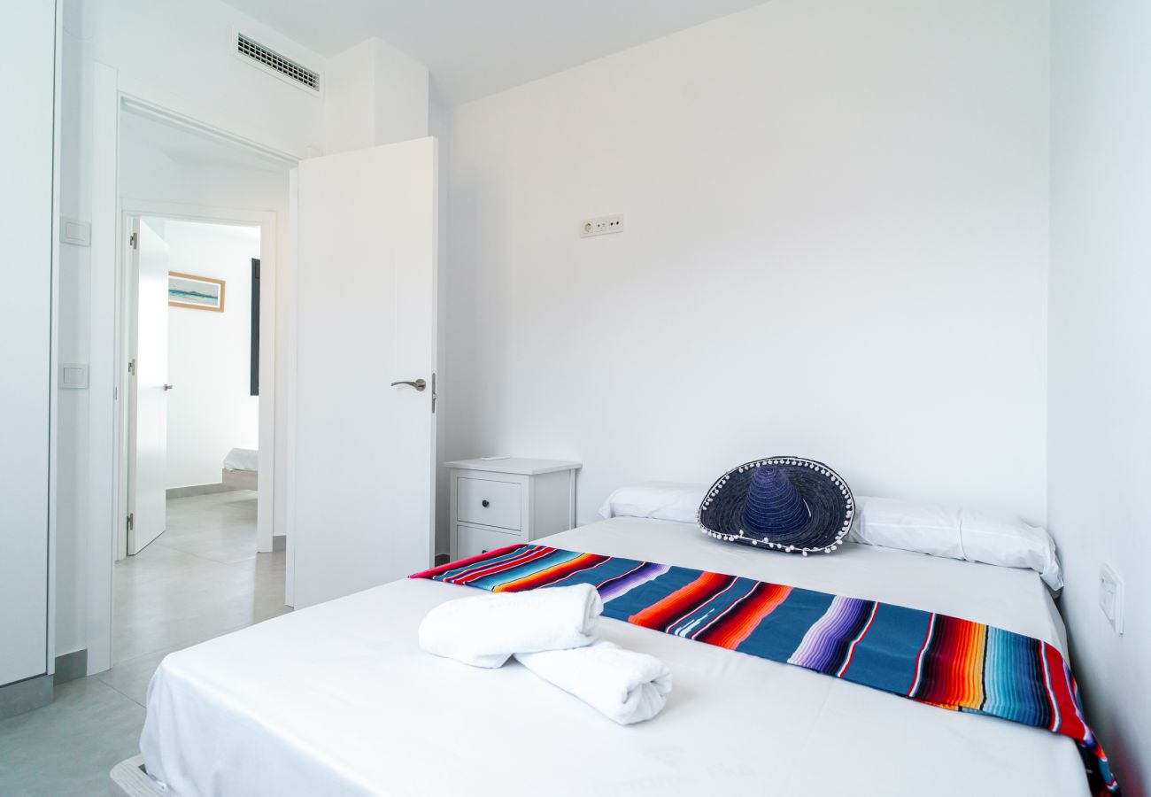 Villa en Nerja - Casa Mezcal - Villa para 4 Personas con Piscina Privada y Jacuzzi en Nerja