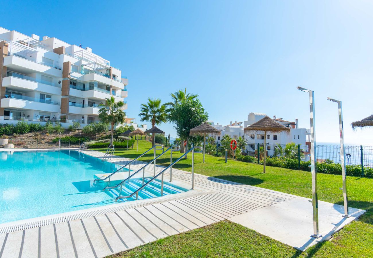 Apartamento en Torrox - Luxury Seaview Isea 2231 by Casasol
